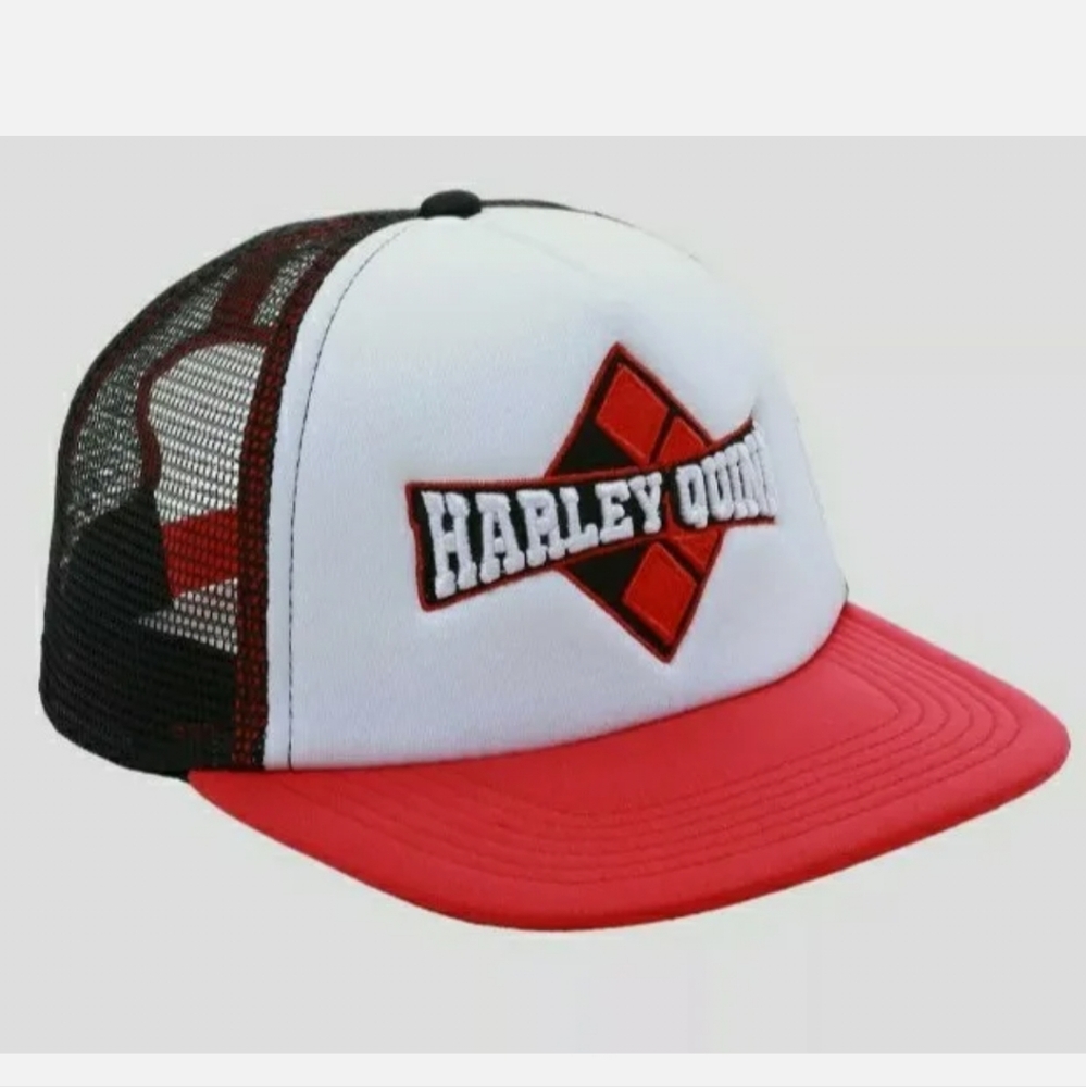 DC Comics Harley Quinn Diamond Trucker Snapback Cap Hat. 